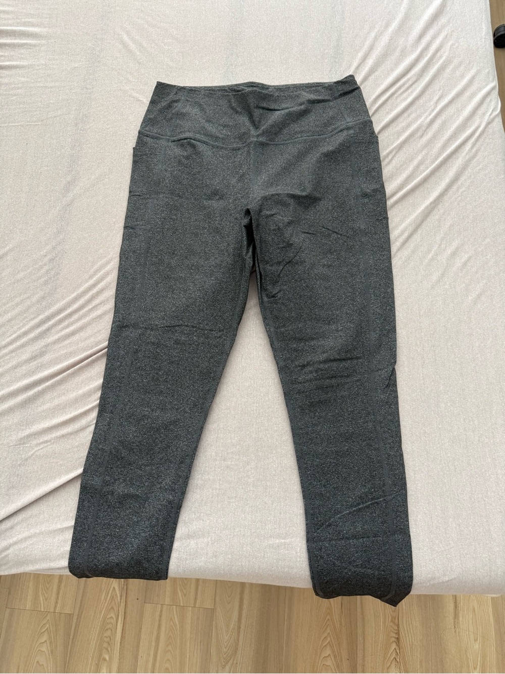 Skechers Women's Dark Gray High-Rise Leggings